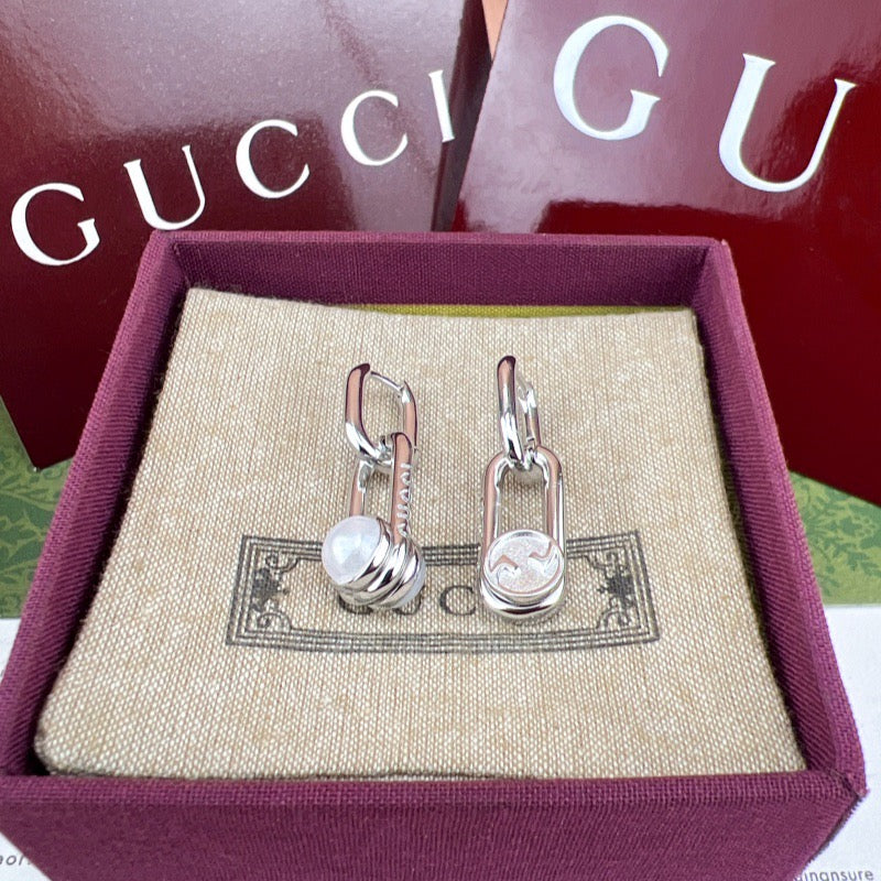 Gucci Dangling Pearl Earrings